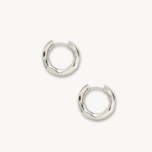 Petite Wavy Hoops in Silver