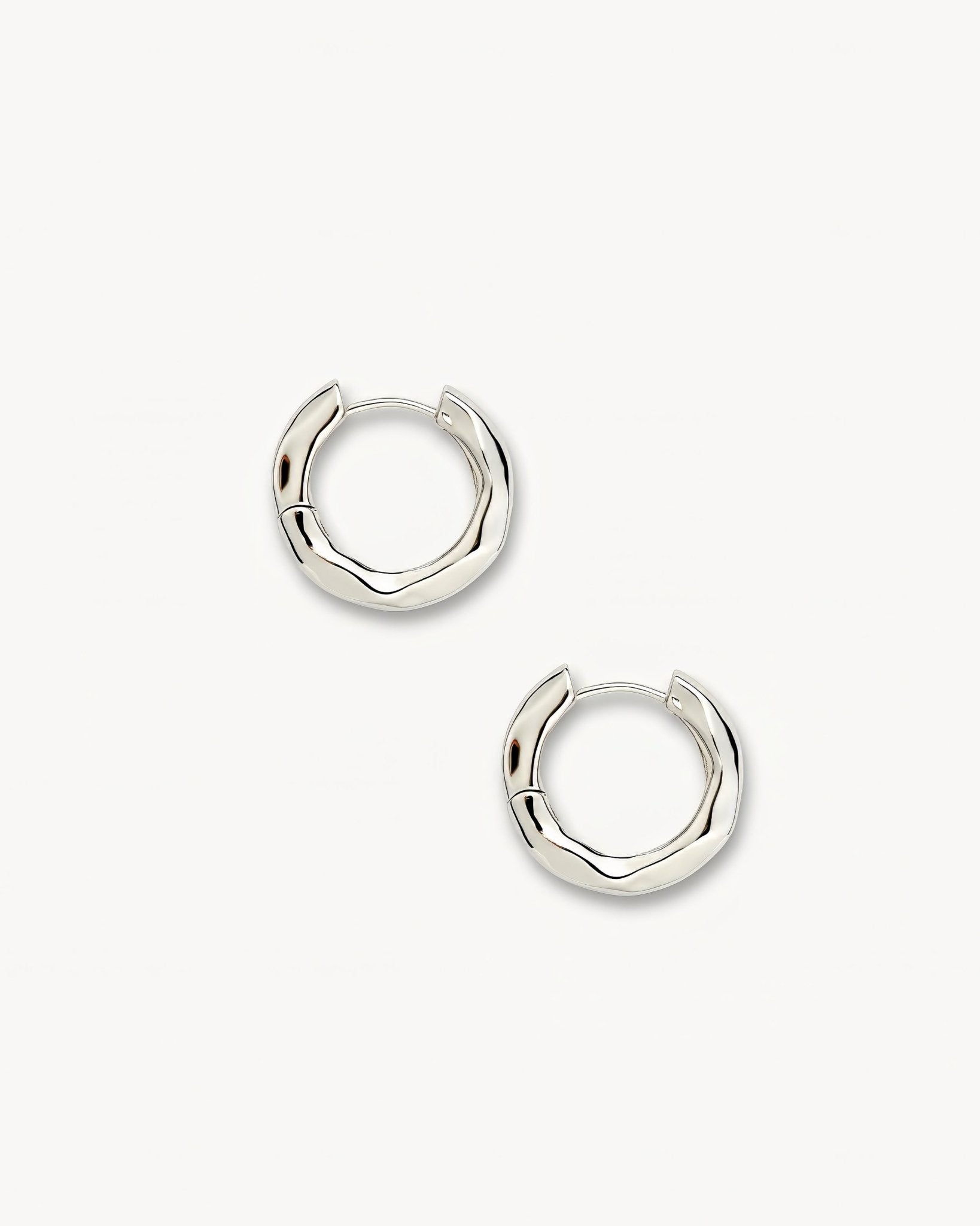 Petite Wavy Hoops in Silver
