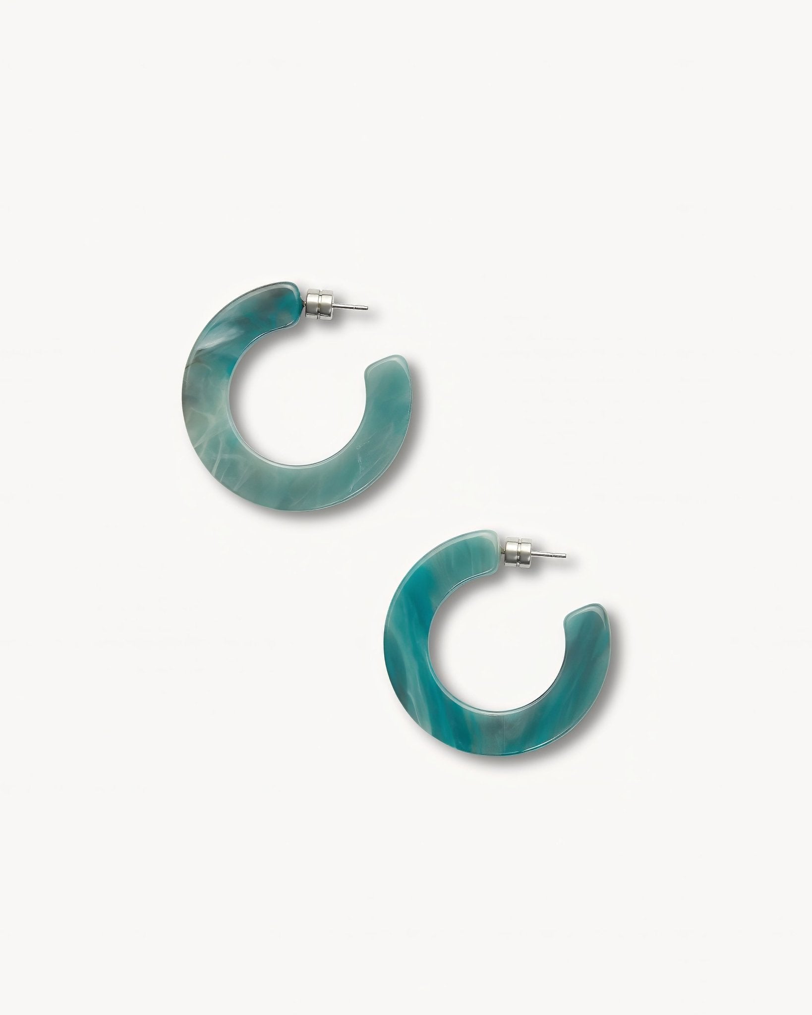 Kate Hoops in Jadeite