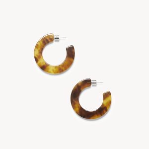 Kate Hoops in Modern Walnut