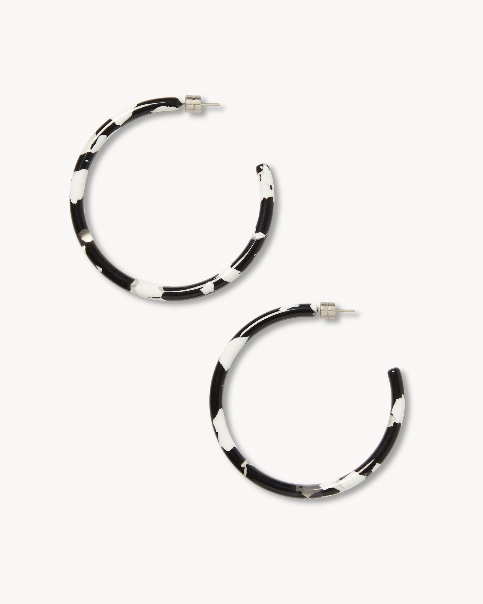 Large Hoops in Noir