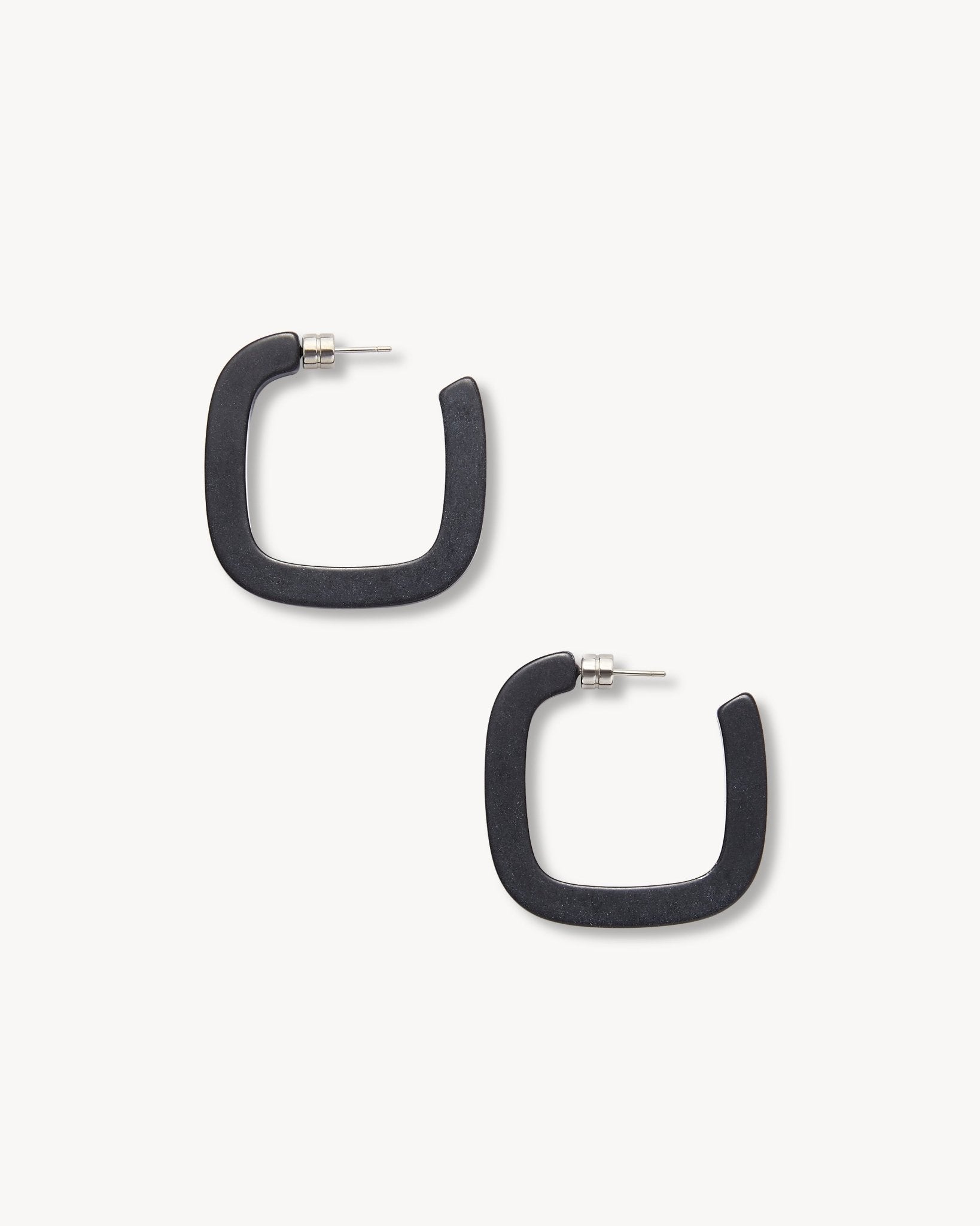 Midi Square Hoops in Black Matte