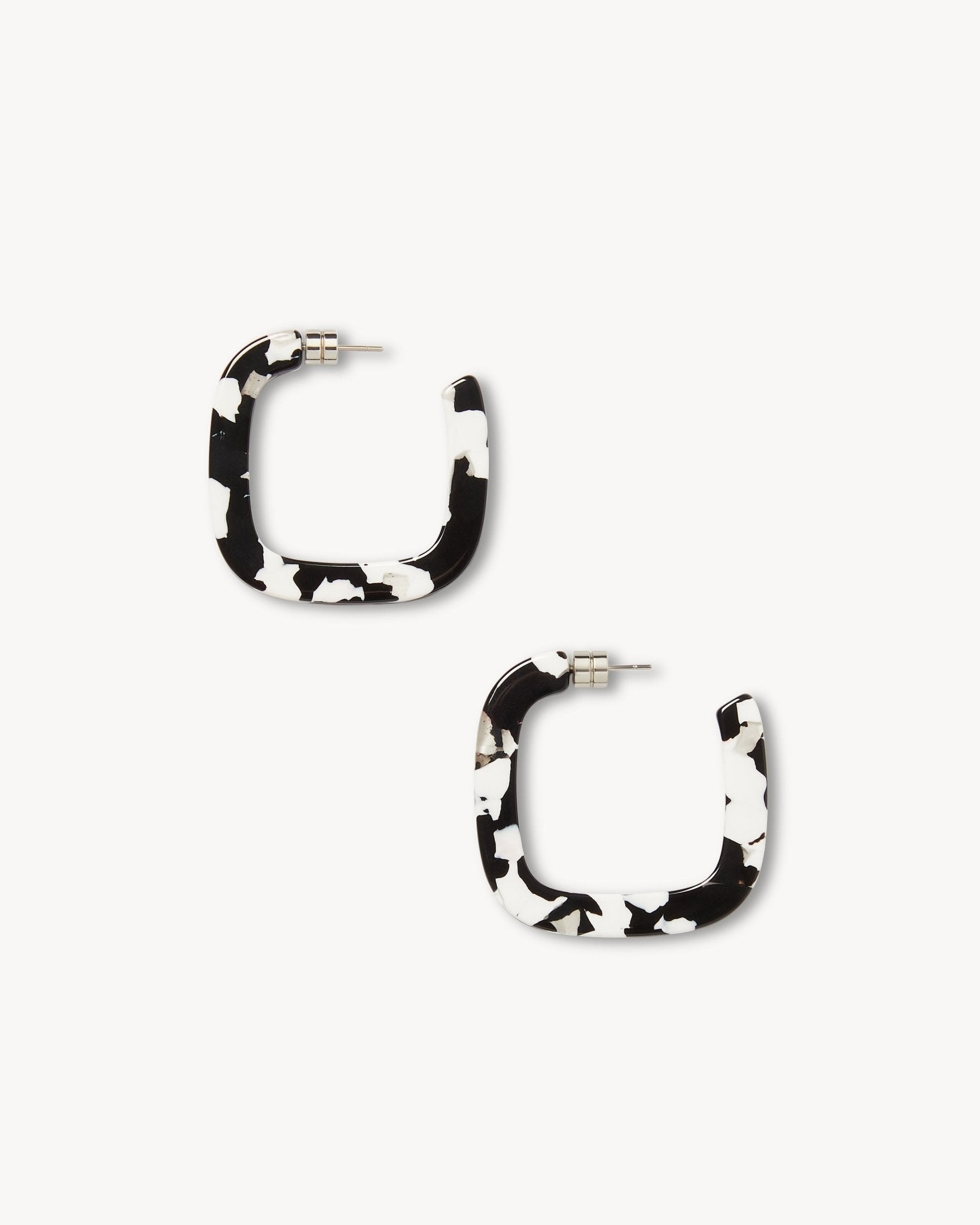 Midi Square Hoops in Noir