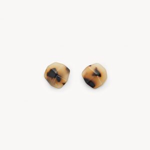 Mini Sculpture Studs in Blonde Tortoise